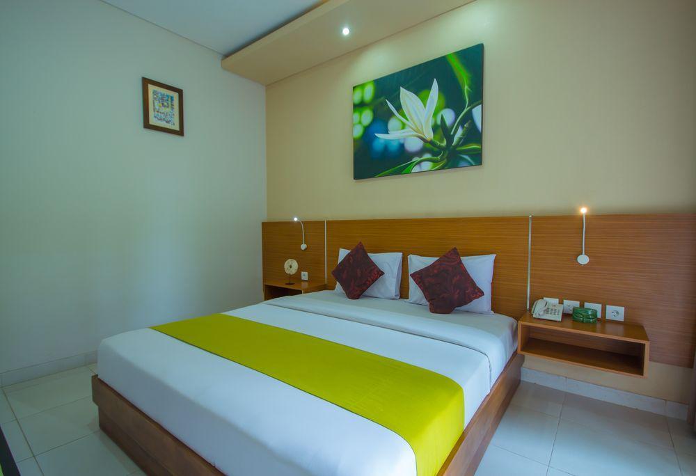 Готель Kubu Cempaka Seminyak Екстер'єр фото