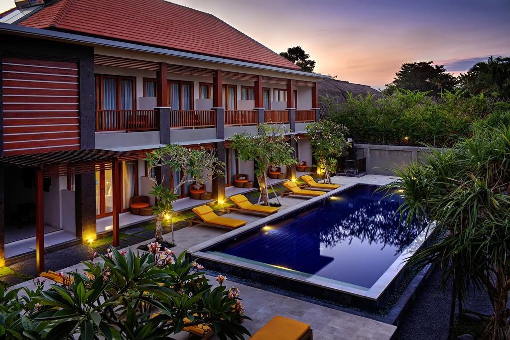 Готель Kubu Cempaka Seminyak Екстер'єр фото