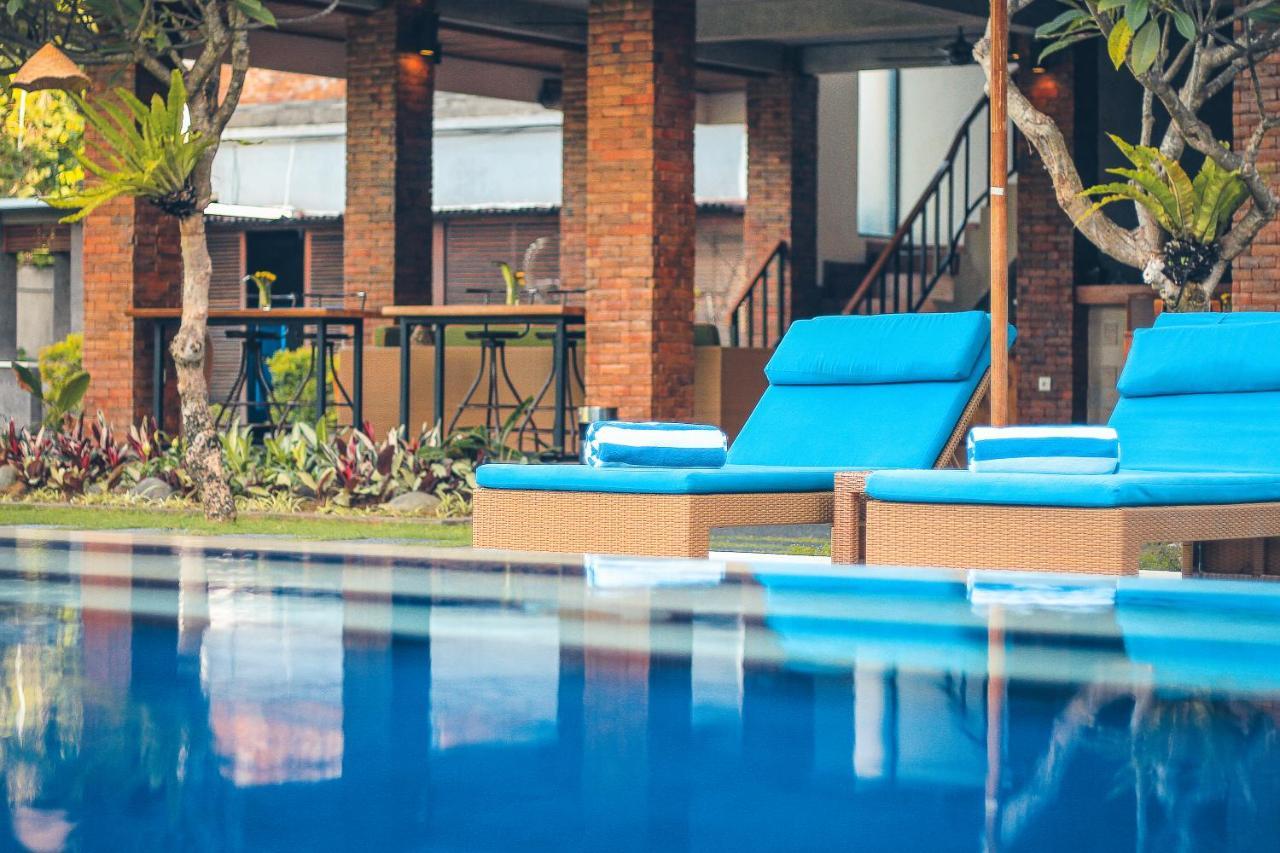 Готель Kubu Cempaka Seminyak Екстер'єр фото