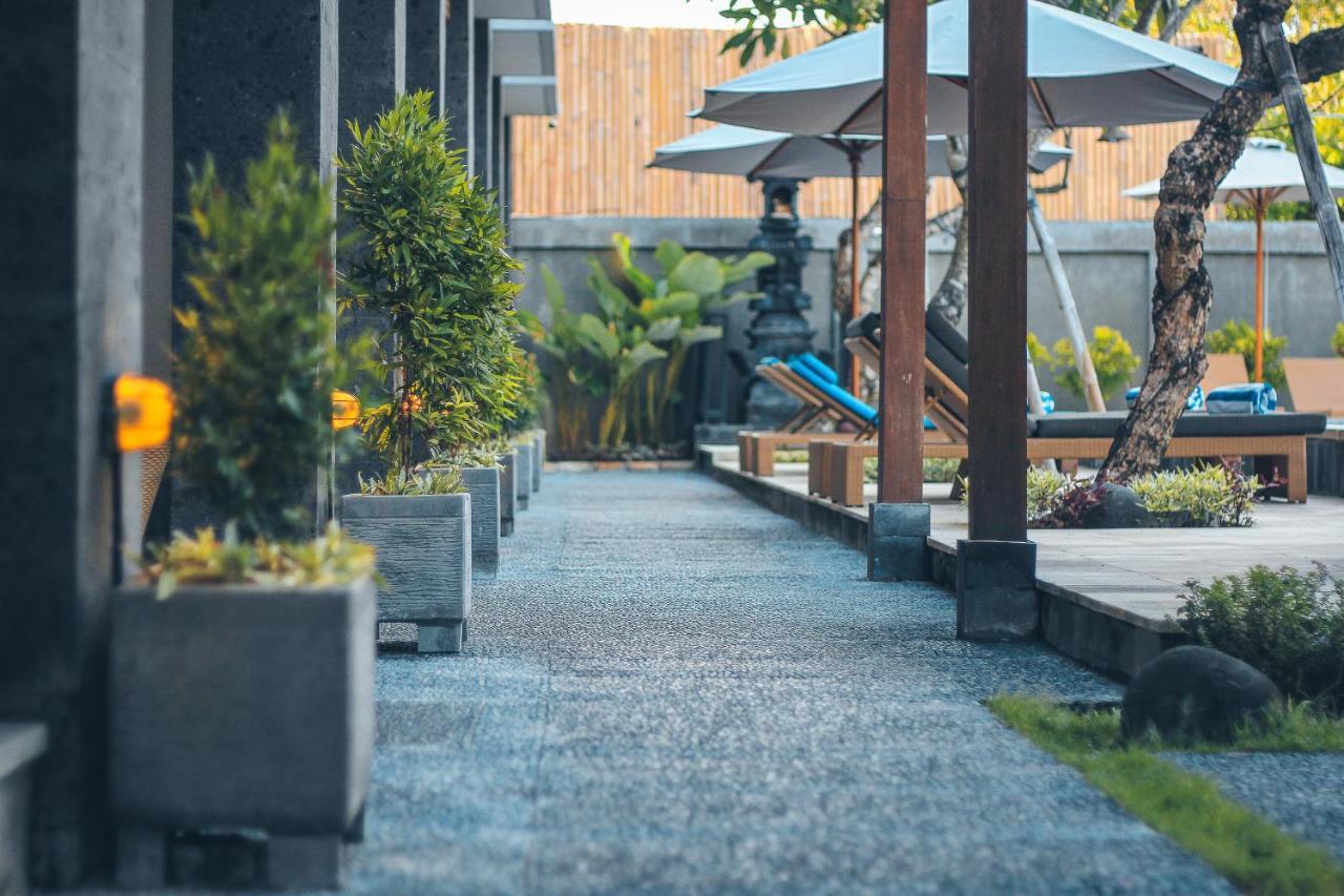 Готель Kubu Cempaka Seminyak Екстер'єр фото
