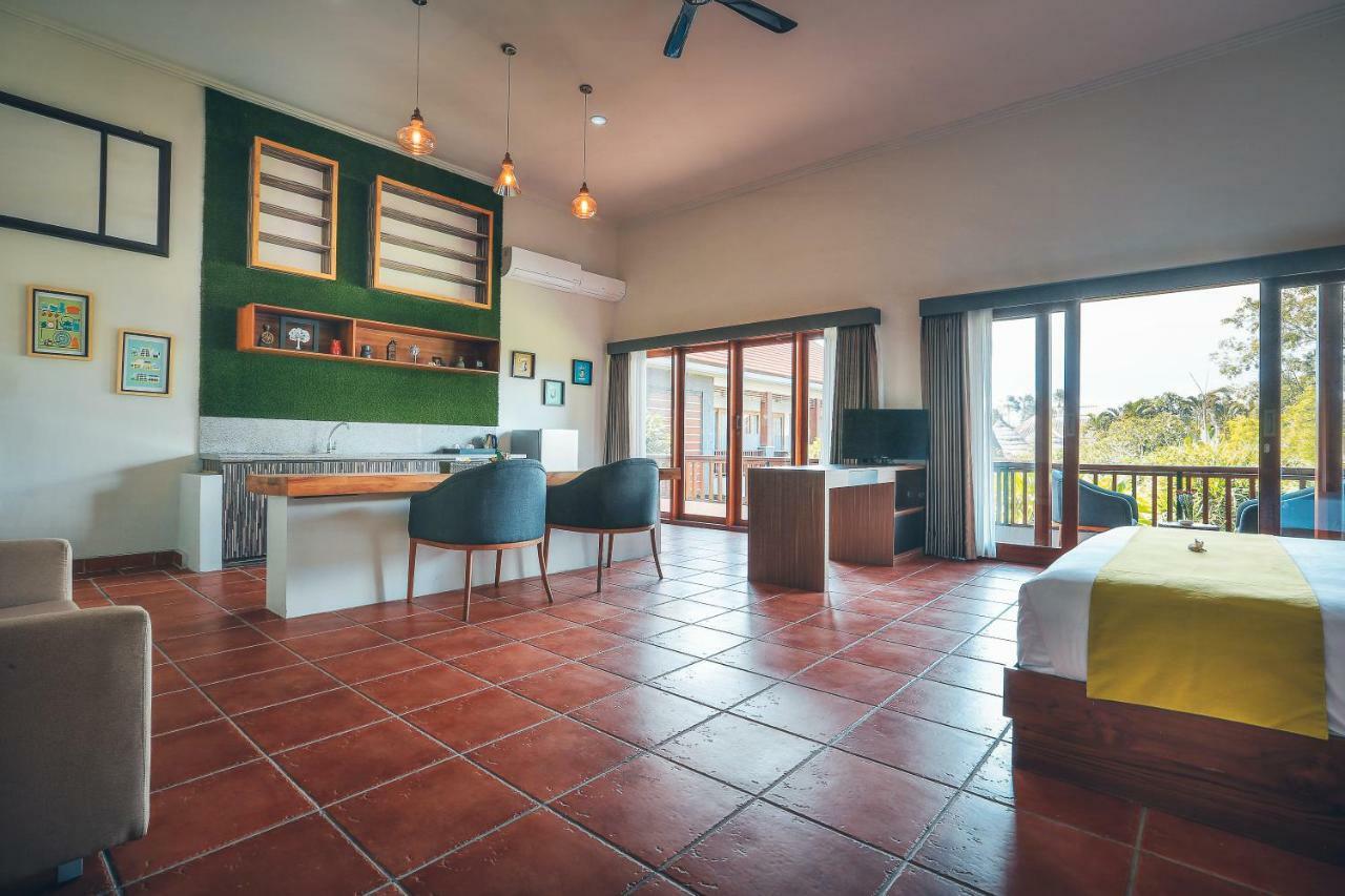 Готель Kubu Cempaka Seminyak Екстер'єр фото